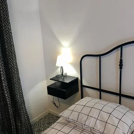 Land And Sea Apartment *